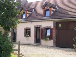 Gîte Douchy-Montcorbon-Douchy, 5 pièces, 7 personnes - FR-1-590-49