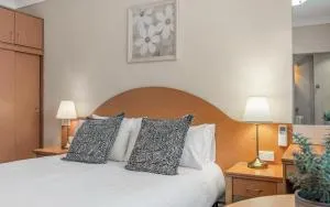 Blue Mountains Heritage Motel - كاتومبا