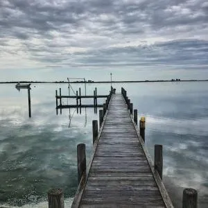 Hideaway Tom’s on Mundoo Channel - Waterfront - Milang