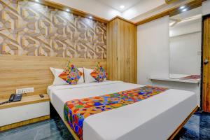 FabHotel Galaxy Stay - Nr Morya Hospital