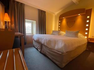 Hotels Hotel Au Logis des Remparts : photos des chambres