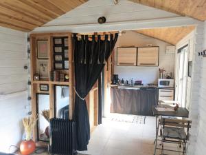 Chalets Cabane entre Cevennes, Tanargue et Monts d'Ardeche : photos des chambres