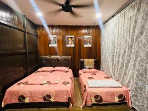 NAZIRIN HOMESTAY D’VILLAGE MUAR BATU PAHAT