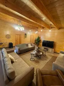 اكواخ امون الريفية - Ḩusnah