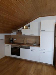 Two-Bedroom Apartment room in Ferienhof Altmann