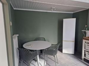 Petite maison chaleureuse