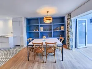 The Kinsale 4 Center - Barrel Cross Roads