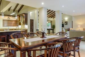 San Lameer Villa 403 - 4 Bedroom Luxury - 8 pax - San Lameer Rental Agency