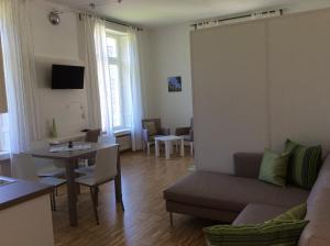 Business Center IN Villa