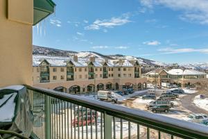 330 Chapel Square condo