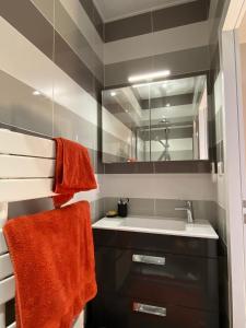 Villas Villa Paulownia - a 1,2km des plages - tout confort au coeur du bourg : photos des chambres