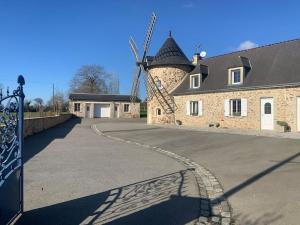 Maisons de vacances Le Moulin avec piscine d'Esmee : photos des chambres