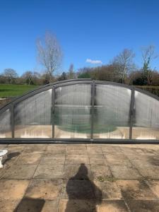 Maisons de vacances Le Moulin avec piscine d'Esmee : photos des chambres