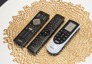 Metro Młynów Vibrant Apartment by BookingHost