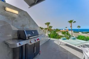 Ocean View Luxury Apartment PH014