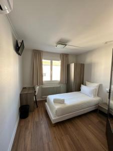 Hotels Hotel Le Costellan : Chambre Simple - Non remboursable