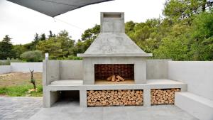 Villa Pinia with pool, Zadar