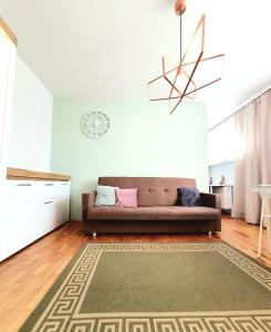 Positive Olive Apartment