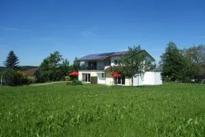 Ferienwohnung Katzheim - Grünkraut