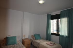 Pueblo Torrequebrada, Benalmadena 2 Bed Apt