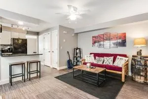 LightHouse Cove #208 - Lake Delton