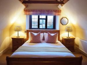 Family Suite room in Bear and Ragged Staff