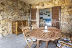 L304 - Porto Mannu pittoresco villino vista mare - Proiettore