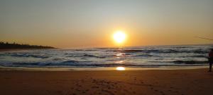 Tweni 3 Sea Off