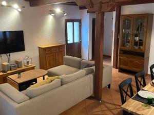 Villa Leonore mit beheizbarem Pool