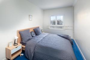 Appartements Charmant 3 Pieces - RER a 100 M : photos des chambres