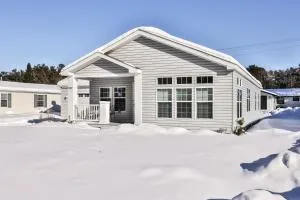 Base Camp Eagle River - Conover