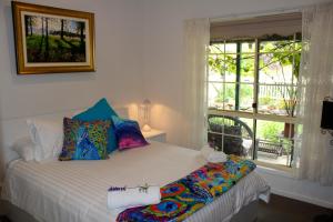 Blue Gum Cottage on Bay