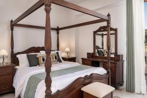 Apartment with Sea View room in Porto Kalyves