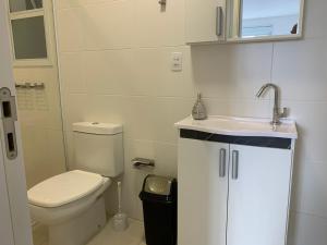 Apartamento em Torres 3 quartos centro 1 quadra do mar - 1203