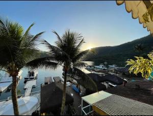 Casa de Praia Angra dos Reis cPíer exclusivo à Beira Mar + Churrasqueira a 5min da praia.