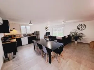 Le Bonheur est dans le Pré. - Méhers