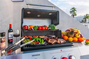 Ocean View Luxury Apartment PH014