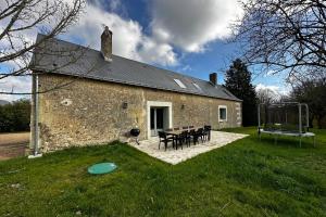 Villas Independent farmhouse in the park of the Chateau du Gue du Roi : photos des chambres