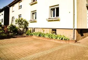 Ferienwohnung Jungbär - Die Wohlfühl-Adresse im Stangenwald - Ommersheim