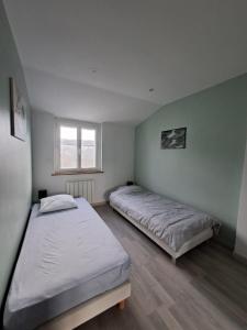 Le Nid Colas cour au sud vélos a dispo