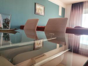 Cozy Two-Bedroom Apartment