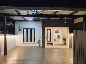M12 Homestay, Butterworth - Kampong Telok