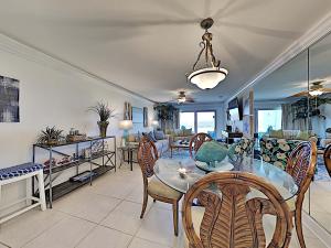 Regency Towers #105 East