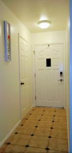 House, close to Downtown, St Helena, Kenwood