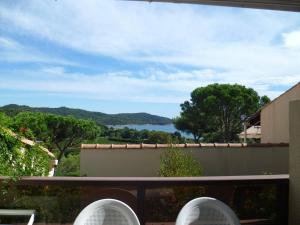 Appartement 3 pièces climatisé avec piscine, tennis, parking à La Croix-Valmer - FR-1-226B-152