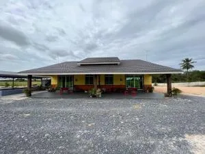 OLAH HOMESTAY - Kampong Tanjong Putus