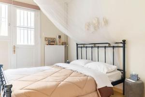 New Huge 5BDR2bath Apt(+netflix)1min toAcropolis