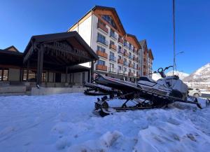 Winter Flat - Orange Ski