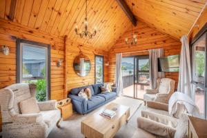 Maison en Noyer - Akaroa Holiday Home