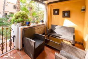 The Best House! Large terrace Beach and Bars! Traveller Awards 2024-2025